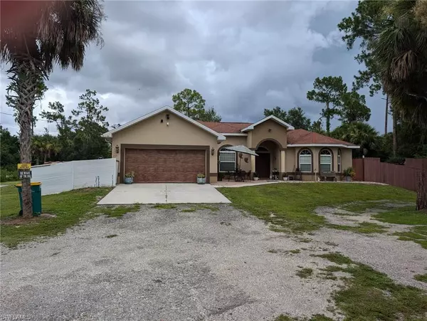 4121 38TH AVE SE, Naples, FL 34117
