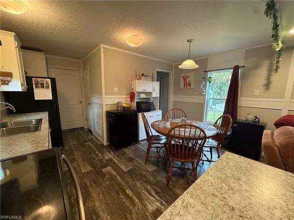 North Fort Myers, FL 33917,2860 Winona DR