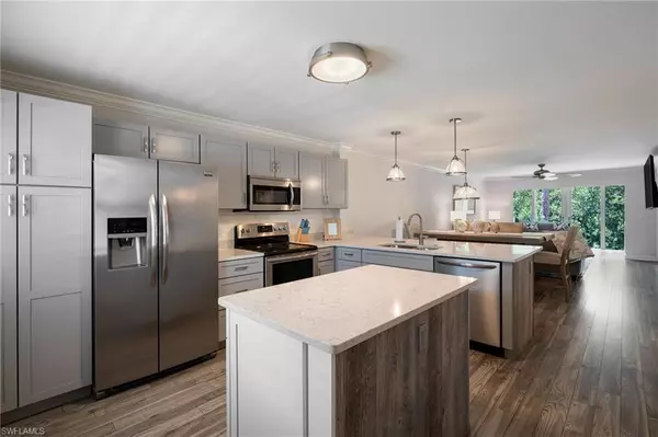 3021 Sandpiper Bay CIR #E106, Naples, FL 34112