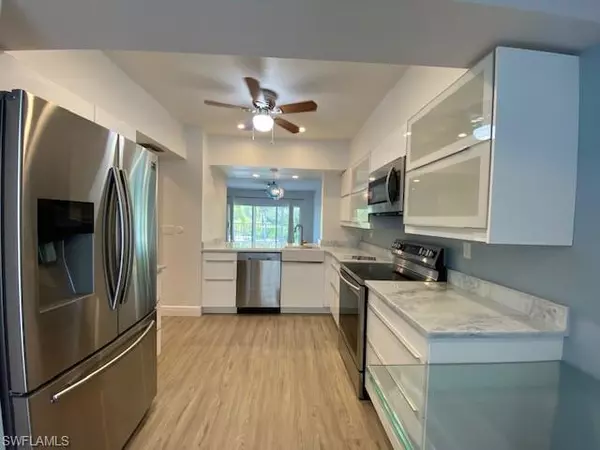 Naples, FL 34108,328 Sugar Pine LN #328