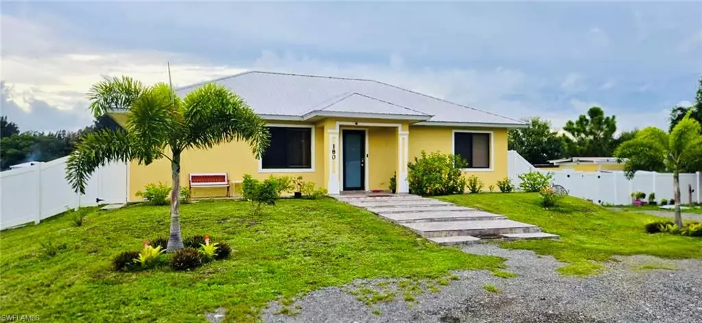 180 N Hacienda ST, Clewiston, FL 33440