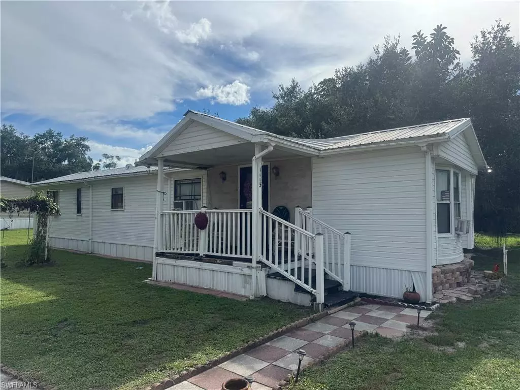 Moore Haven, FL 33471,1115 Shady LN