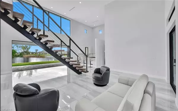 Bonita Springs, FL 34134,6014 Cypress LN