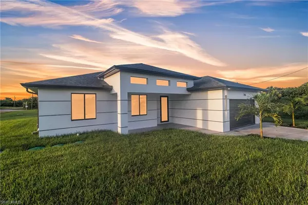 Lehigh Acres, FL 33974,713 Camilla ST E