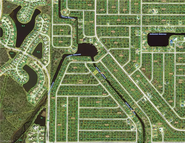 2352 Vankeuren DR, Port Charlotte, FL 33953