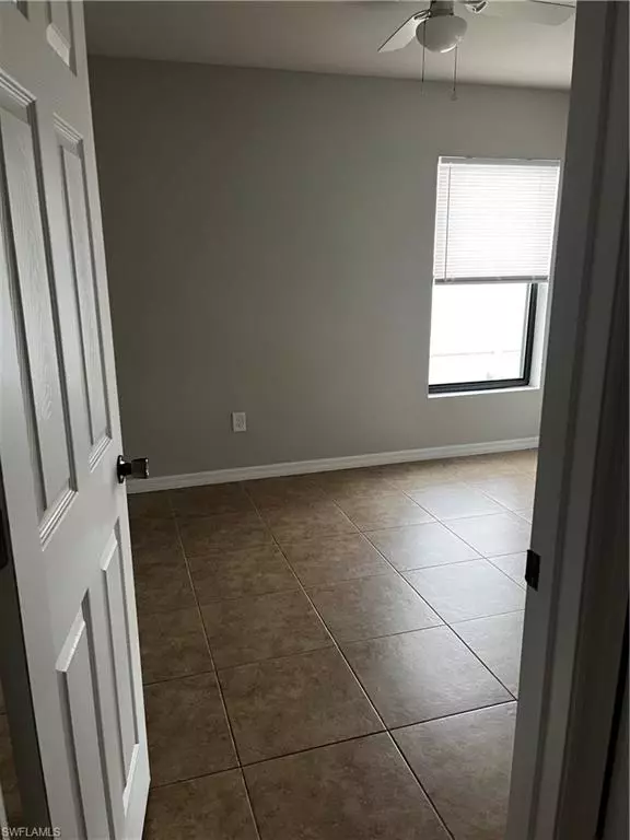 Cape Coral, FL 33909,1022 NE 8th PL