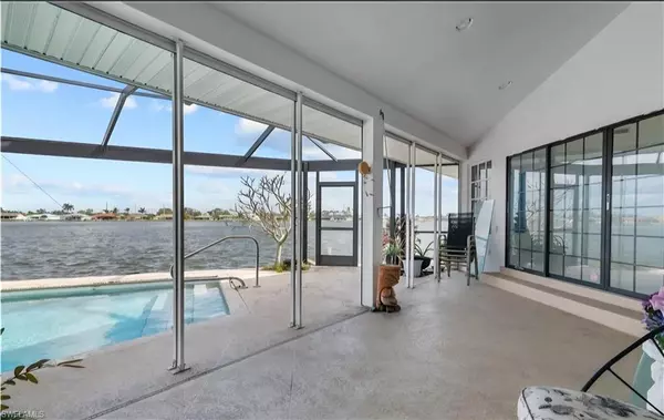 Cape Coral, FL 33991,837 SW 2nd AVE