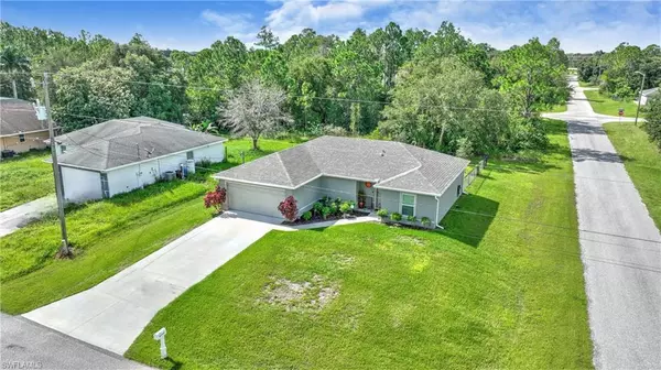 Lehigh Acres, FL 33976,2717 51st ST SW