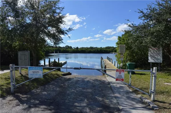 Port Charlotte, FL 33981,14103 Fillmore AVE