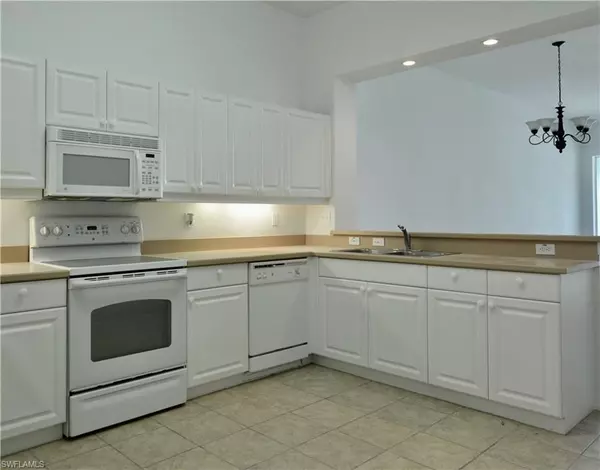 Port Charlotte, FL 33980,5119 Melbourne ST #C-304