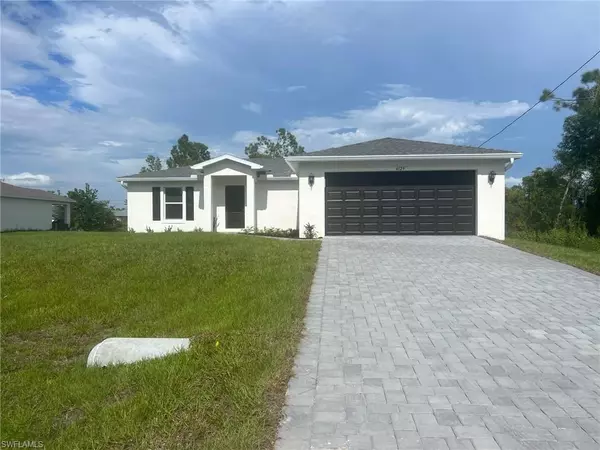 4129 NE 20th PL, Cape Coral, FL 33909