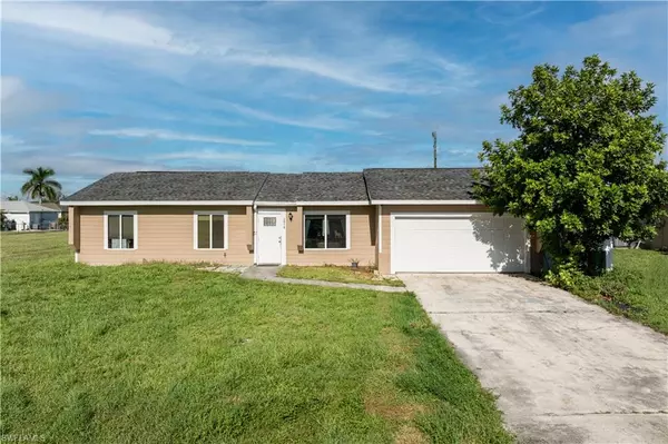 2816 NE 5th PL, Cape Coral, FL 33909