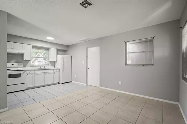 North Fort Myers, FL 33903,75 cypress ST