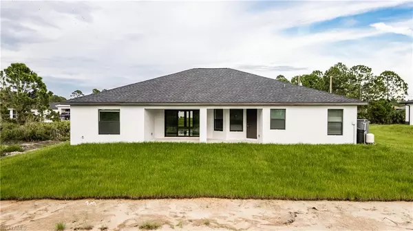 Lehigh Acres, FL 33972,1019 Rush AVE