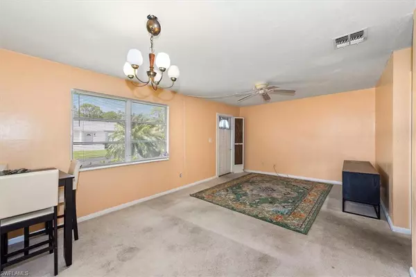 Lehigh Acres, FL 33936,57 Heath Aster LN