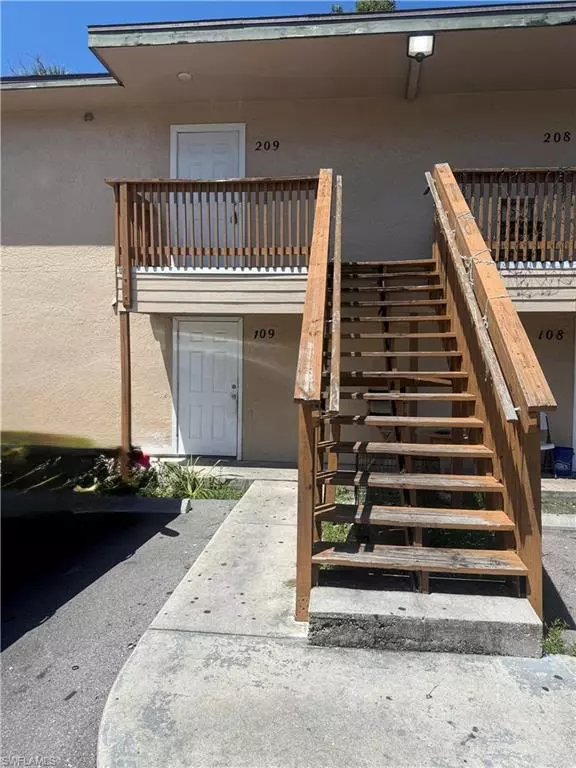824 Alderman ST #209, Fort Myers, FL 33916