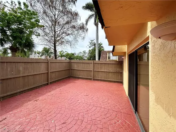 Fort Myers, FL 33907,1607 Park Meadows DR #1