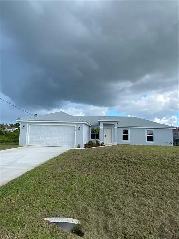 3010 67th ST W, Lehigh Acres, FL 33971