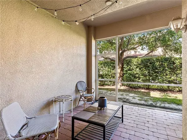 Fort Myers, FL 33967,9666 Roundstone CIR