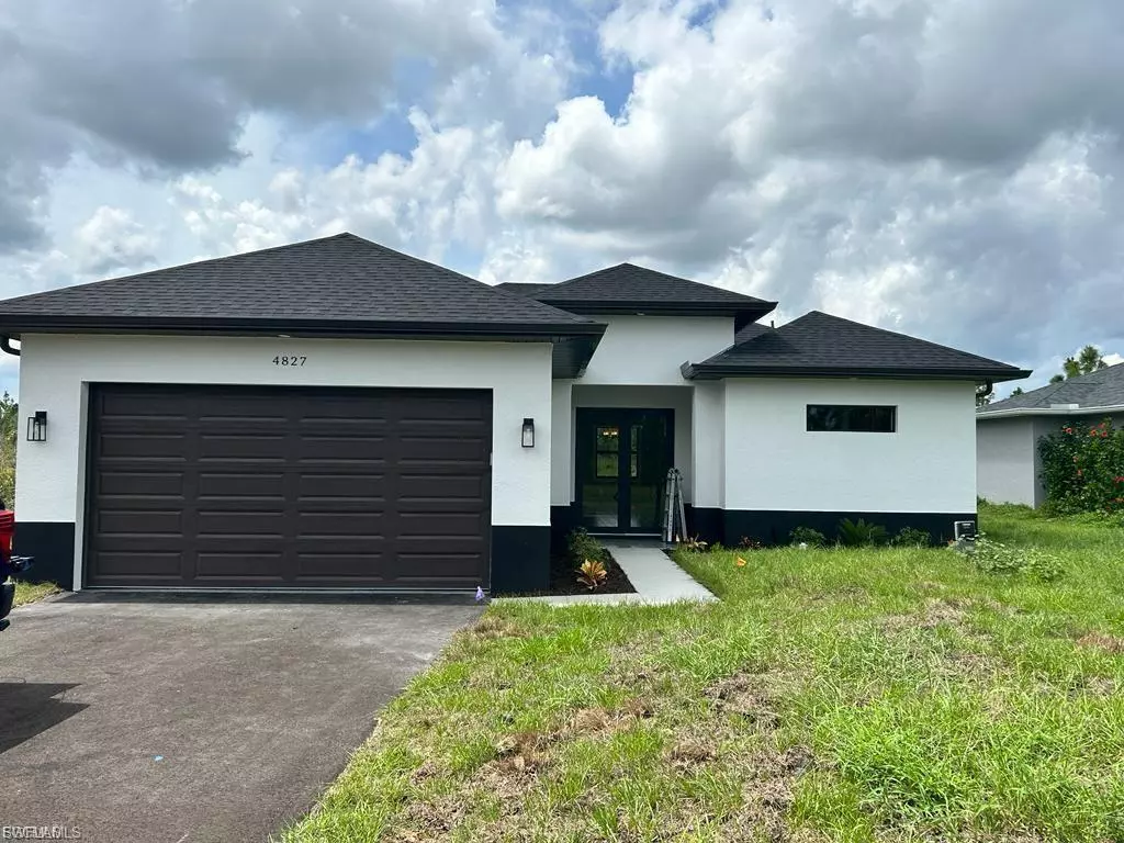 Naples, FL 34120,4827 Everglades BLVD N