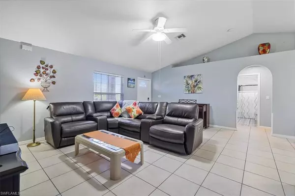 Cape Coral, FL 33991,1405 SW 9th AVE