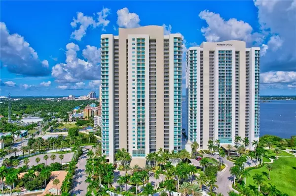3000 Oasis Grand BLVD #2405, Fort Myers, FL 33916