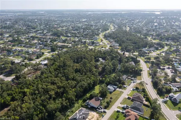 Fort Myers, FL 33967,8177, 8181 & 8089 Cypress DR S