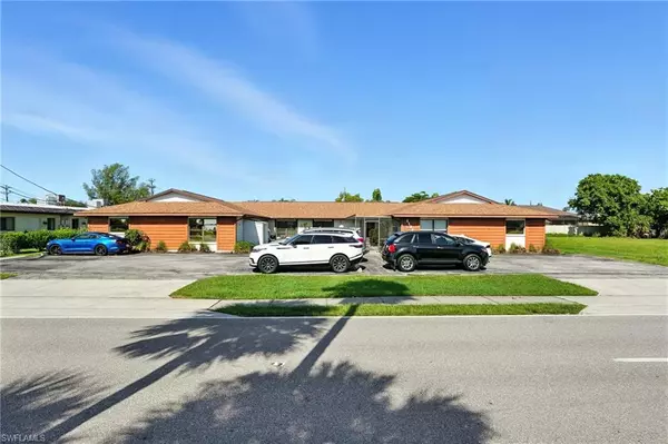 4508 Santa Barbara BLVD #102, Cape Coral, FL 33914