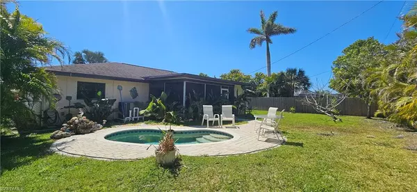 Cape Coral, FL 33914,237 SW 48th TER
