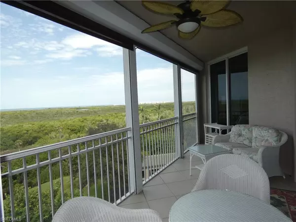 Naples, FL 34110,1001 Arbor Lake DR #506