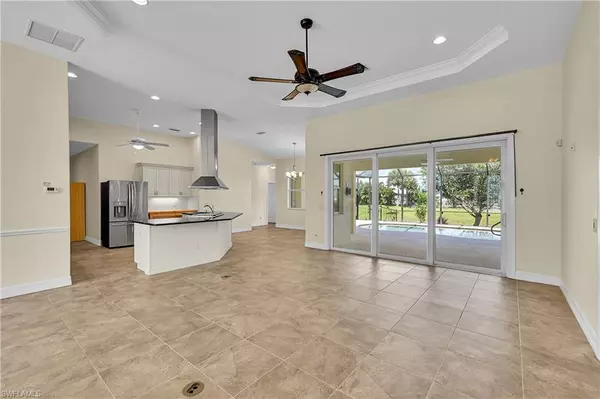 Rotonda West, FL 33947,233 Fairway RD