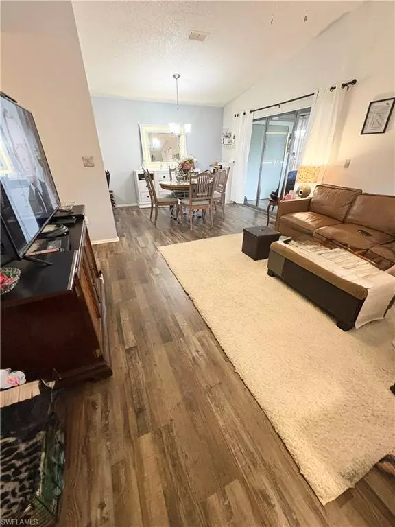 North Fort Myers, FL 33917,5755 Foxlake DR #H