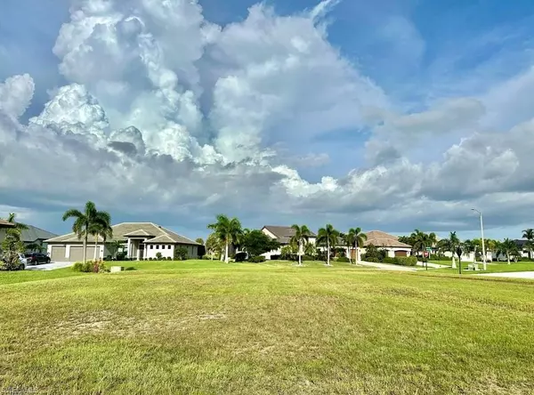 Cape Coral, FL 33991,11771 Royal Tee CIR