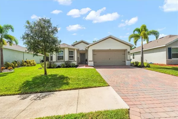 North Fort Myers, FL 33917,8864 Cascade Price CIR