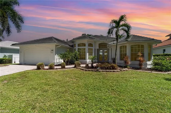 5323 SW 28th PL, Cape Coral, FL 33914