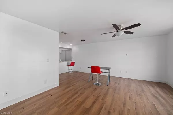 3623/3625 SE 9th PL, Cape Coral, FL 33904