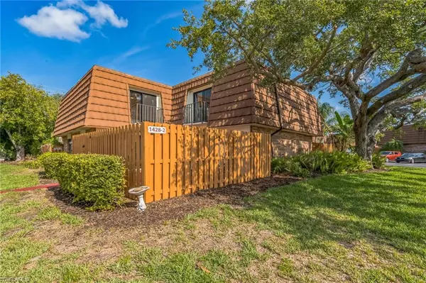 Fort Myers, FL 33901,1428 Park Shore CIR #2