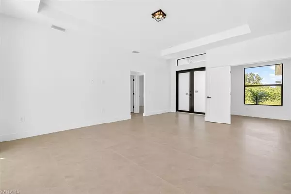 Lehigh Acres, FL 33974,333 Pinehurst AVE