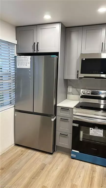 Fort Myers, FL 33901,2828 Jackson ST #I3