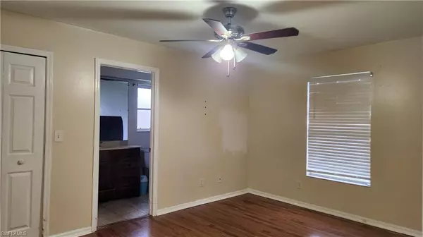 Cape Coral, FL 33991,621 SW 21st LN