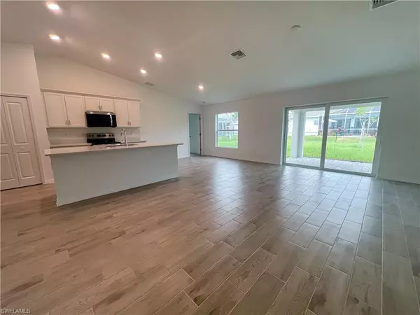 Cape Coral, FL 33991,2127 SW 12th AVE