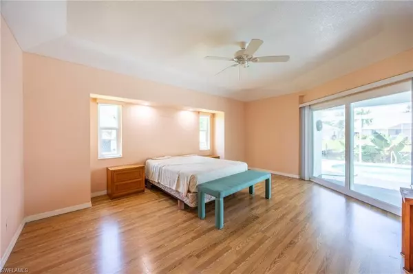 Cape Coral, FL 33904,3902 SE 13th AVE