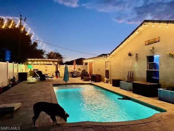 201 NE 11th PL, Cape Coral, FL 33909