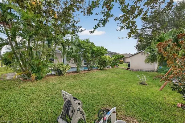 Cape Coral, FL 33993,414 NW 15th ST