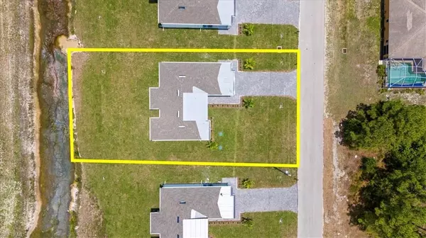 Lehigh Acres, FL 33974,729 Colyer ST E