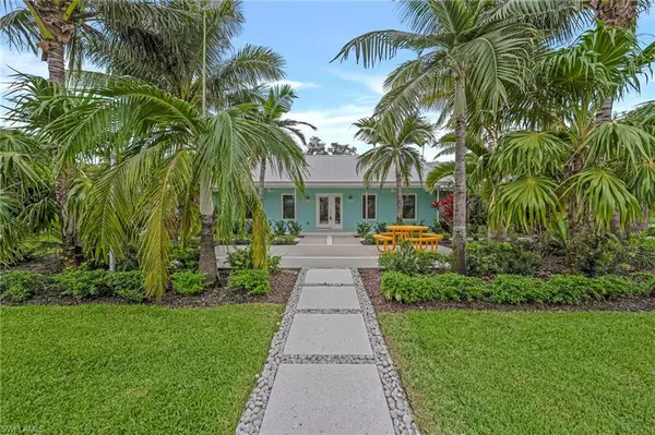 1245 Gasparilla DR, Fort Myers, FL 33901