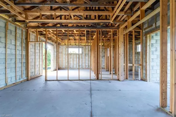 Lehigh Acres, FL 33974,429 Long AVE S #(5 PROPERTIES)