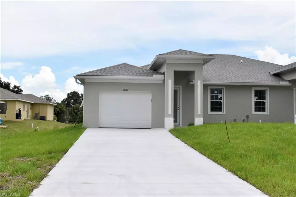 Lehigh Acres, FL 33973,2123 SNEAD DR