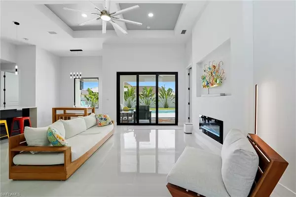 Cape Coral, FL 33991,1920 SW 2nd TER