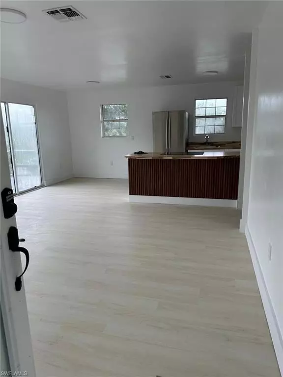 Punta Gorda, FL 33982,420 Burning Tree LN